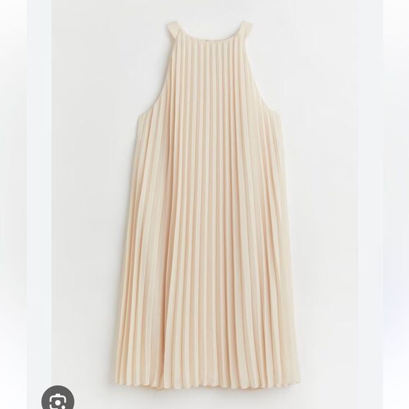 H&M Cream Pleated Halter Dress - Picture 7 of 8